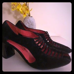 Black Pas de Rouge heels (size 9)